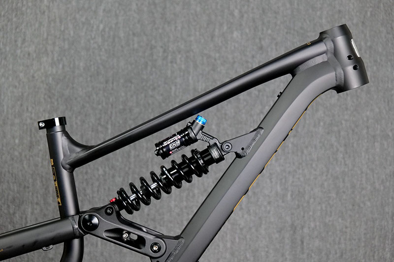 Full Suspension Frame Enduro A - Mountain Biking Uk recension och pris