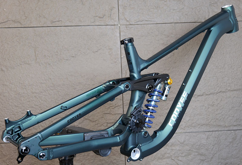Full Suspension Aluminum Bike  - Mountain Biking Uk recension och pris